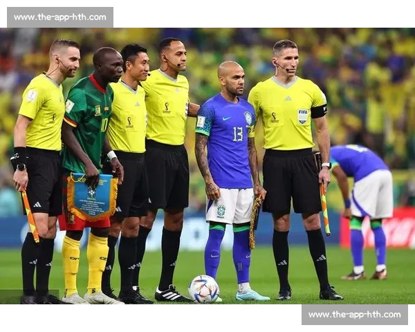 瓜帅女儿现场见证父亲与马宁争执,英超最美星二代身材吸睛 瓜帅女儿现场见证父亲与马宁争执,英超最美星二代身材吸睛