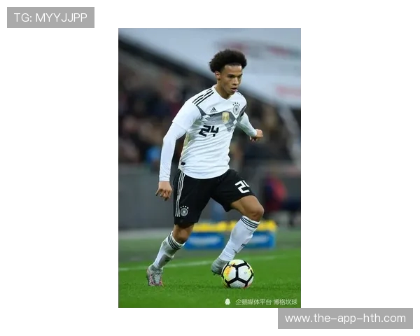 拜仁世俱杯生死战前陷雷暴困局！奥兰多机场滞留超 1 小时，将帅齐心破局待飞