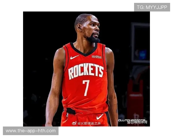 杜兰特直言矮个后卫首发困境：防守铁闸或进攻奇才方能破局